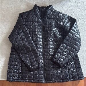 Women’s Northface Thermoball Jacket